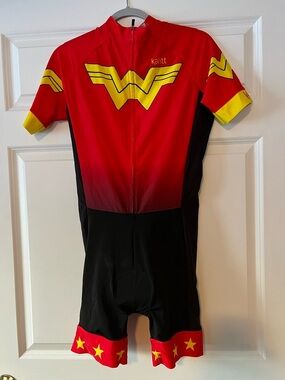 Wonder Woman themed trait triathlon suit
